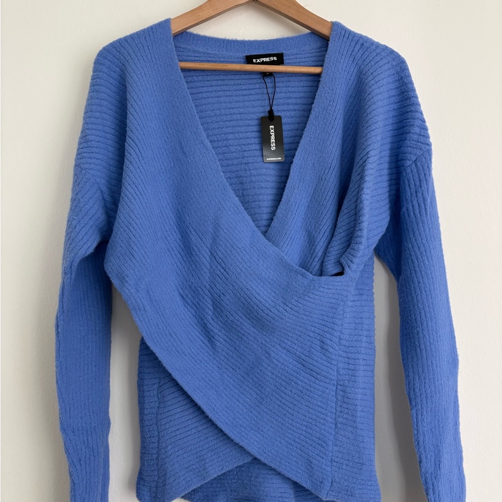 NWT Express Women's cross-over V-Neck Sweater in Blue